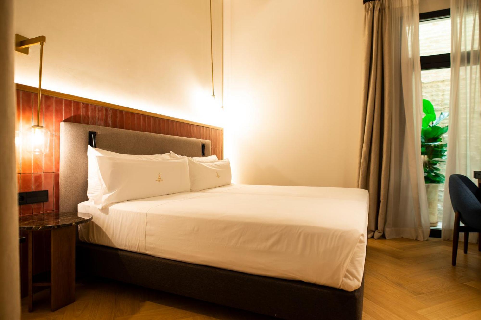Legado Magdalena Hotel Séville Extérieur photo